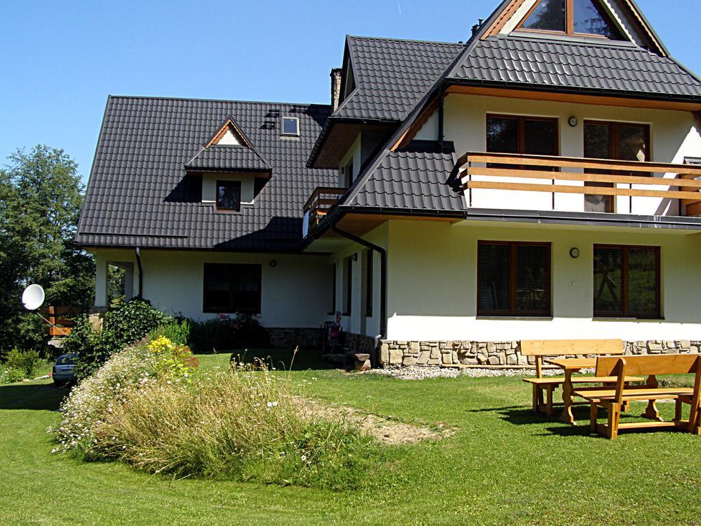 Dom Goscinny Na Skolach Gliczarów Buitenkant foto